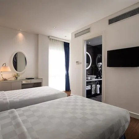 Le Petit Prince Hotel & Rooftop Bar Hanoi Exterior photo