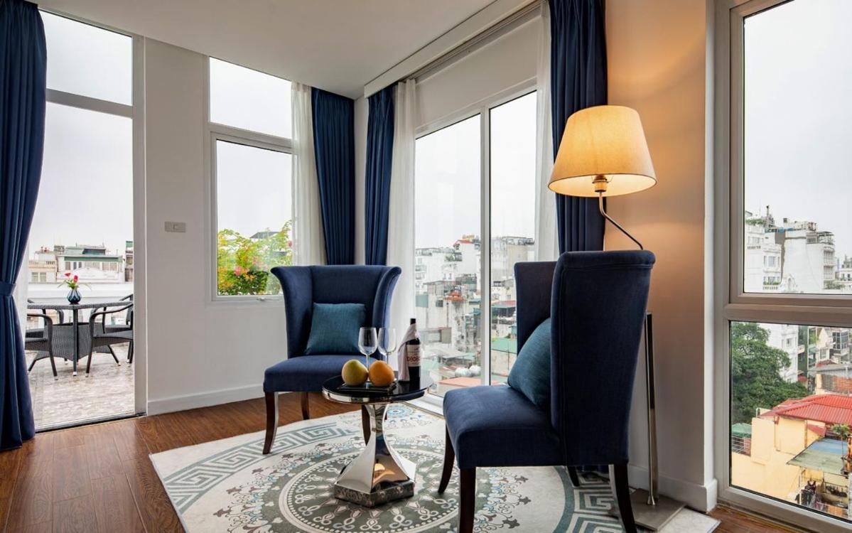 Hotel Le Petit & Rooftop Bar Hanoi
